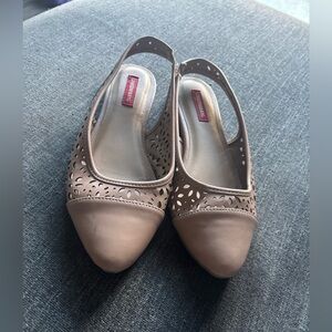 UNIONBAY Women's Tan Slingback Flats